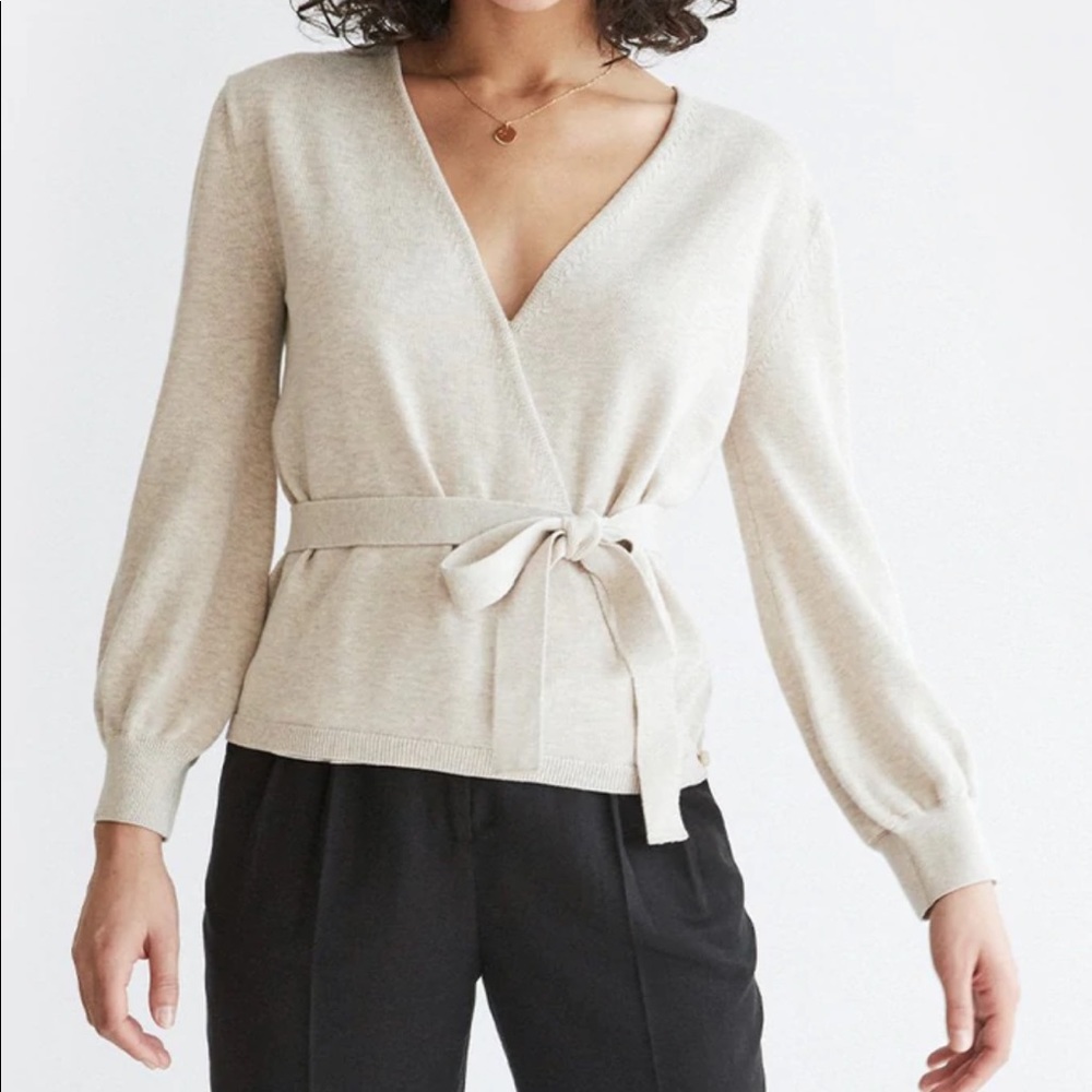 VETTA Cream Wrap Sweater